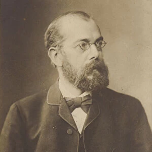 Robert Koch (1843-1910), German doctor and bacteriologist (b / w photo)