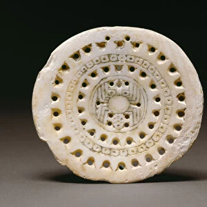 Spider motif gorget, Dallas, 1300-1500 (marine shell)
