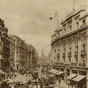 Upper part of Regent Street, the paradise of Londons shoppers (b / w photo)