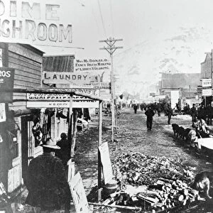 Yukon-Klondike Gold Rush, Dawson City, 1898 (b / w photo)