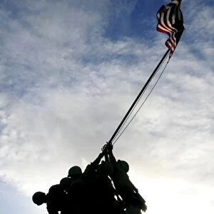 Silhouette of the Iwo Jima statue