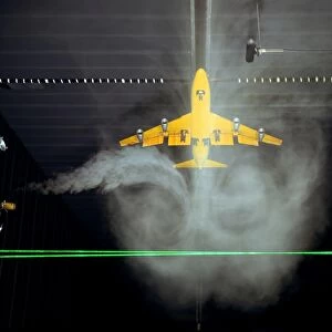 Wake Vortex flow visualization tests of a Boeing 747 model