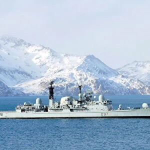 HMS Edinburgh Visits South Georgia