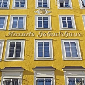 Mozarts Birthplace, Exterior