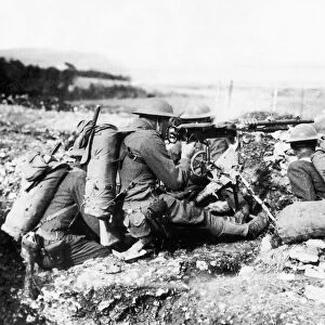 World War One American machine gunners in France February 1918