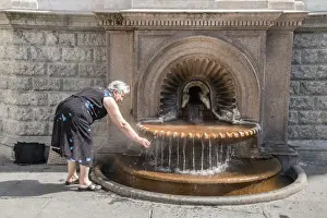 Thermal Prints: Collecting the Hot Sulphur water from the Spring at La Bollente in the centre of Acqui Terme