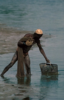 Gambia Prints: Gambia Native Fisherman / Gambia