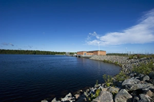 Reservoirs Prints: Hydro-electric powerstation with reservoir and dam