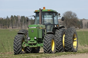 Wheels Prints: John Deere 4455 tractor with dual wheels, Sweden, may