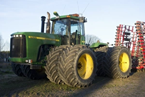 Wheels Prints: John Deere 9400 tractor, with dual wheels, Sweden, may