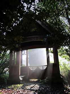 Gates Prints: Lychgate with sunbeams, Holy Trinity Church