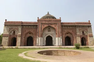 Subcontinent Prints: Mosque with dome, Qila-i-Kuna Mosque, Purana Qila, Delhi, India, March