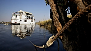 Holidays Prints: Pride of the Zambezi tourist houseboat