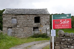 Construction Prints: Rural farm barn with planning permission