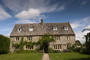 Cottages Prints: Traditional country house, Cotswolds, Worcestershire, England, August